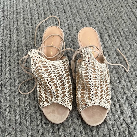 Gianvito Rossi Bardot crochet tie ankle, size 39.5, 105mm, color tan main image 5